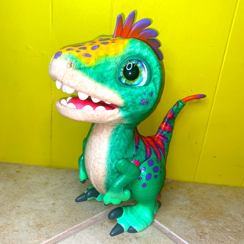 Furreal munchkin dinosaur pet